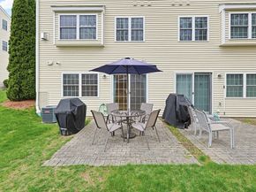 18 Azalea Ln 18, Grafton MA 01519