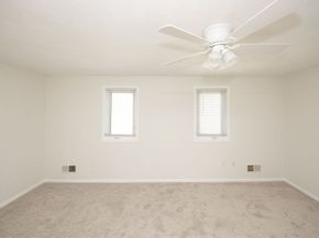 31 Blithewood Ave 1201, Worcester MA 01604