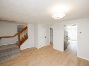 31 Blithewood Ave 1201, Worcester MA 01604