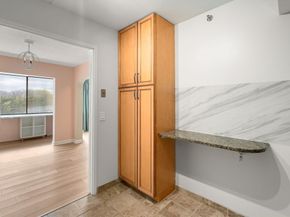 250 Hammond Pond Parkway 609N, Newton MA 02467
