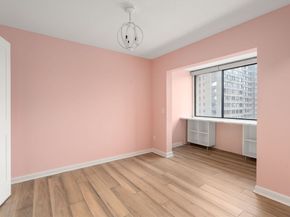 250 Hammond Pond Parkway 609N, Newton MA 02467