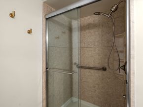 250 Hammond Pond Parkway 609N, Newton MA 02467