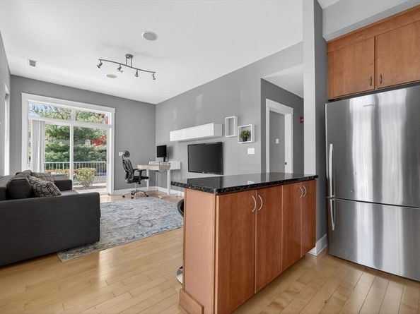 25 Wheeler St 114, Cambridge MA 02138