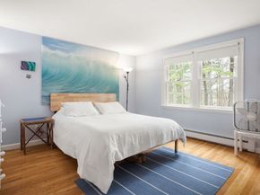 28 Centre St, Dover MA 02030