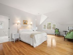 28 Centre St, Dover MA 02030