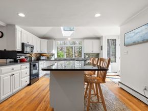 28 Centre St, Dover MA 02030