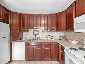 68 Preston 9D, Wakefield MA 01880