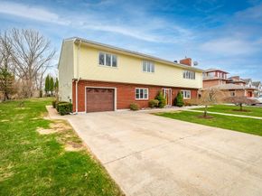 35 Reservoir Rd, Gloucester MA 01930