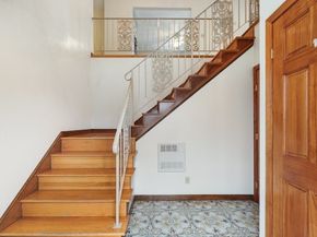35 Reservoir Rd, Gloucester MA 01930