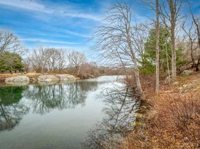 35 Reservoir Rd, Gloucester MA 01930