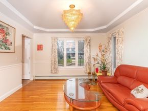 20 Teaberry Ln 1, Braintree MA 02184