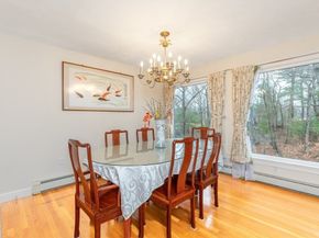 20 Teaberry Ln 1, Braintree MA 02184