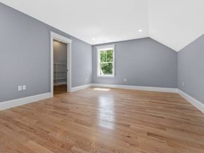 8 Hickory Hill Way, Beverly MA 01915