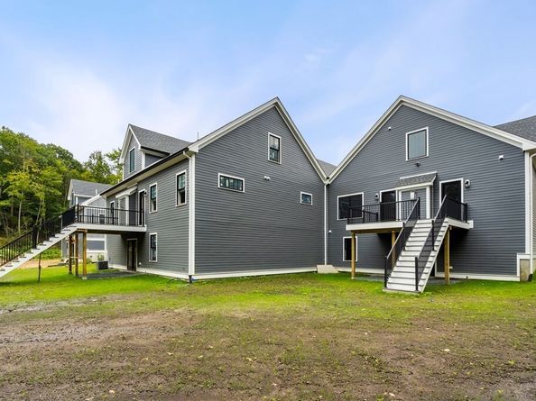 8 Hickory Hill Way, Beverly MA 01915
