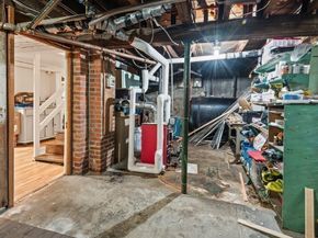 28 Maple, Southbridge MA 01550