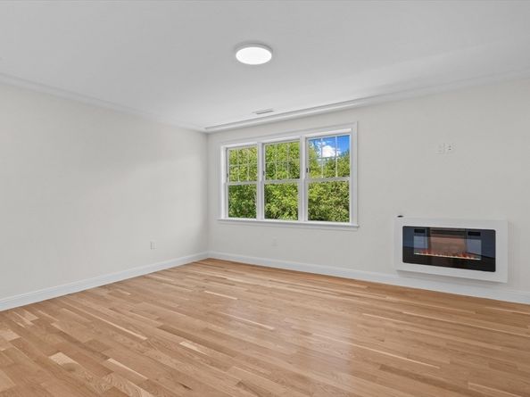 70 Mccallar Lane, Concord MA 01742