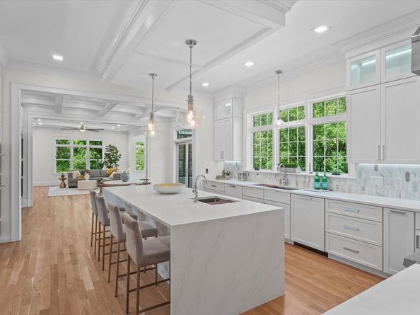 70 Mccallar Lane, Concord MA 01742