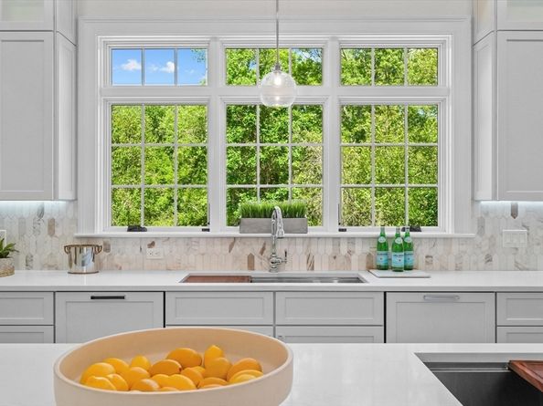 70 Mccallar Lane, Concord MA 01742