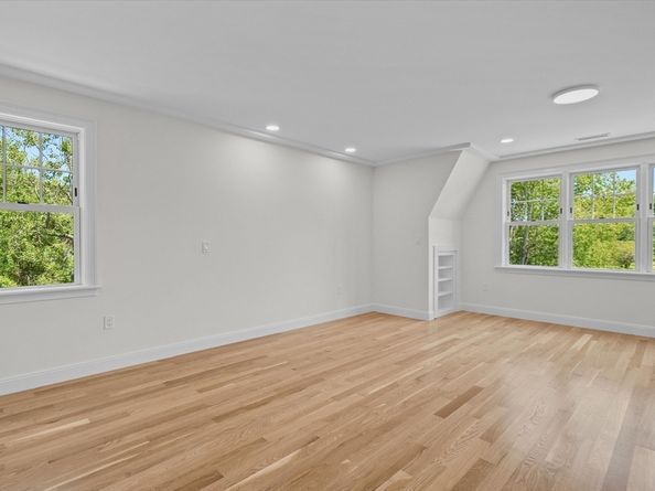 70 Mccallar Lane, Concord MA 01742