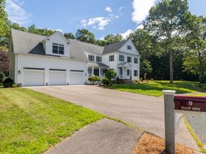 9 Tulip Way, Medway MA 02053