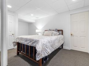 9 Tulip Way, Medway MA 02053