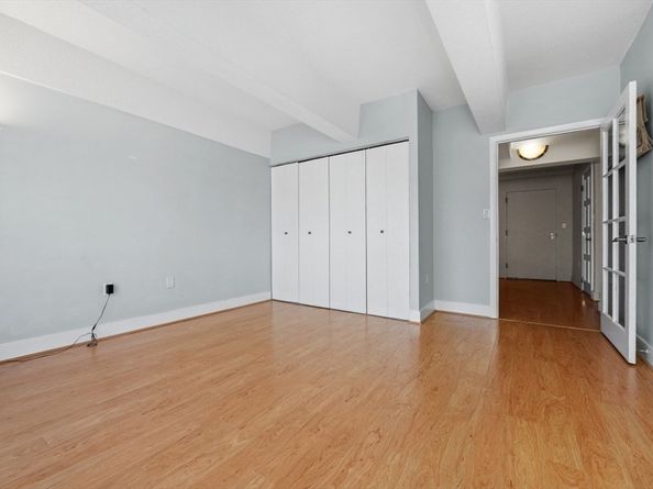 42 8th St 1307, Boston MA 02129