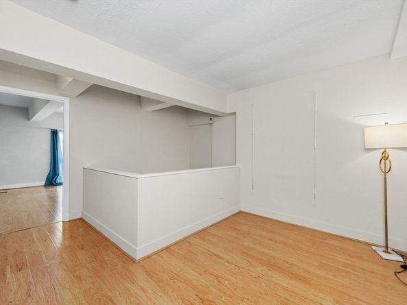 42 8th St 1307, Boston MA 02129