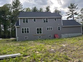 56 Yew St, Douglas MA 01516