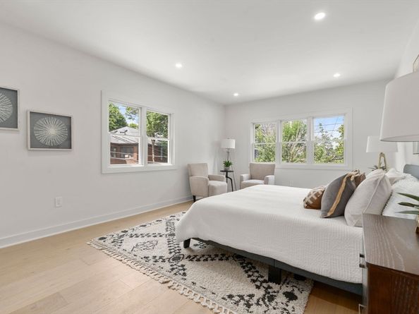 84 Winthrop 1, Brookline MA 02445