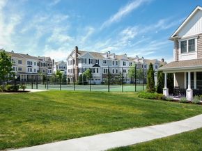 141 Hms Stayner Drive 306, Hingham MA 02043