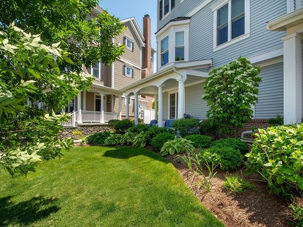 141 Hms Stayner Drive 306, Hingham MA 02043
