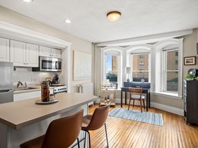 285 Lynn Shore 104, Lynn MA 01902