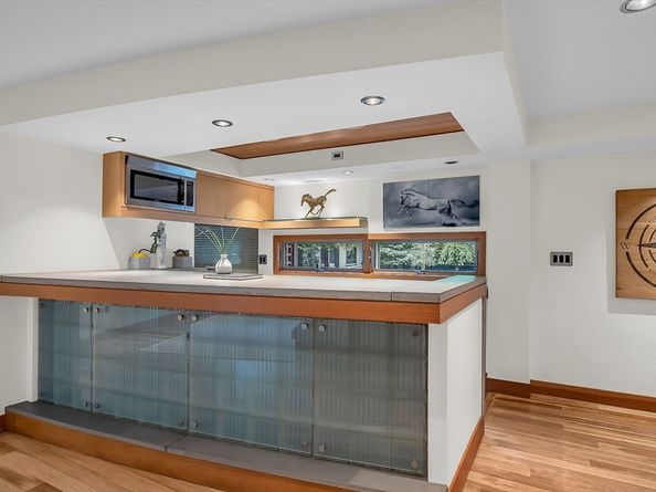 7 Goldenrod Lane, Lynnfield MA 01940