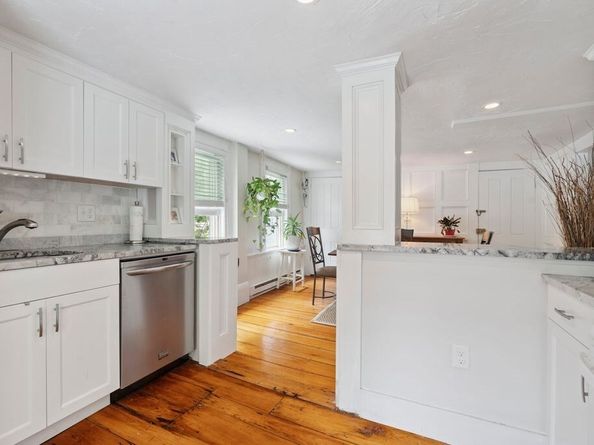 2 Mount Pleasant St 3, Rockport MA 01966