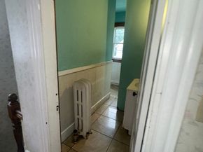 92 Alexander St, Framingham MA 01702
