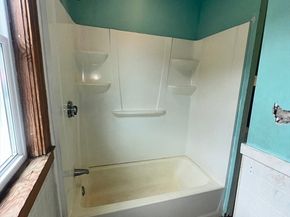 92 Alexander St, Framingham MA 01702
