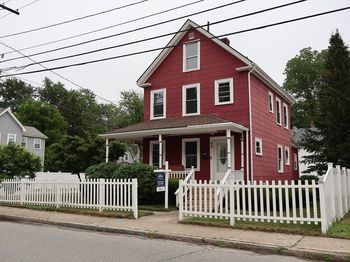 92 Alexander St