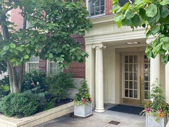 37 Beacon Street 24, Boston MA 02108