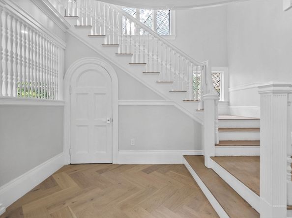 476 Heath Street, Brookline MA 02467