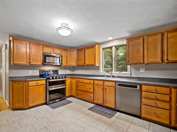 131 East St, Duxbury MA 02332