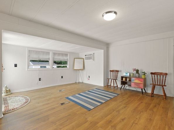 4 Siesta Drive, Wareham MA 02576