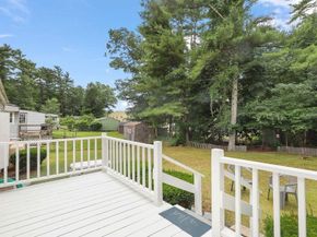 4 Siesta Drive, Wareham MA 02576