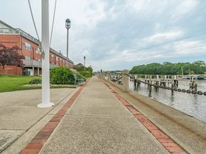 45 Main St 32, Wareham MA 02571