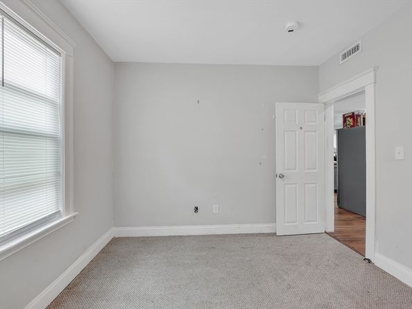15 Forestdale Rd, Worcester MA 01605