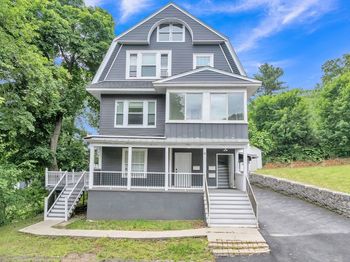 15 Forestdale Rd