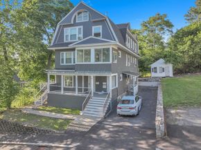 15 Forestdale Rd, Worcester MA 01605