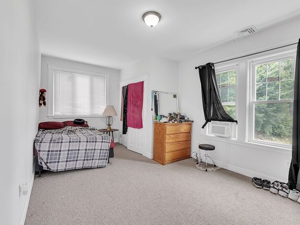 15 Forestdale Rd, Worcester MA 01605