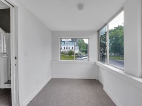 15 Forestdale Rd, Worcester MA 01605