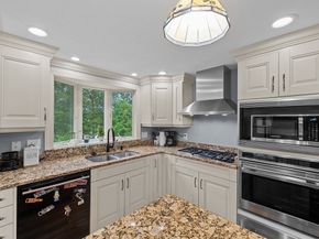 29 Carroll St, Auburn MA 01501