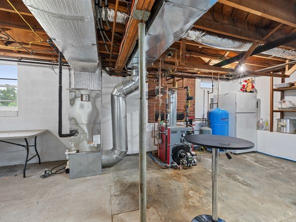29 Carroll St, Auburn MA 01501